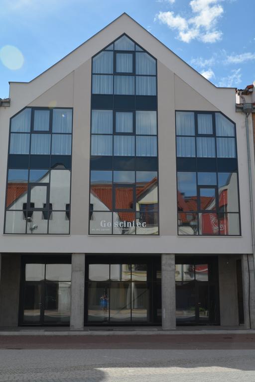 Hotel Gosciniec Pan Tadeusz II Lötzen Exterior foto