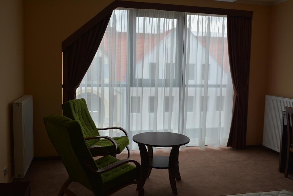 Hotel Gosciniec Pan Tadeusz II Lötzen Zimmer foto