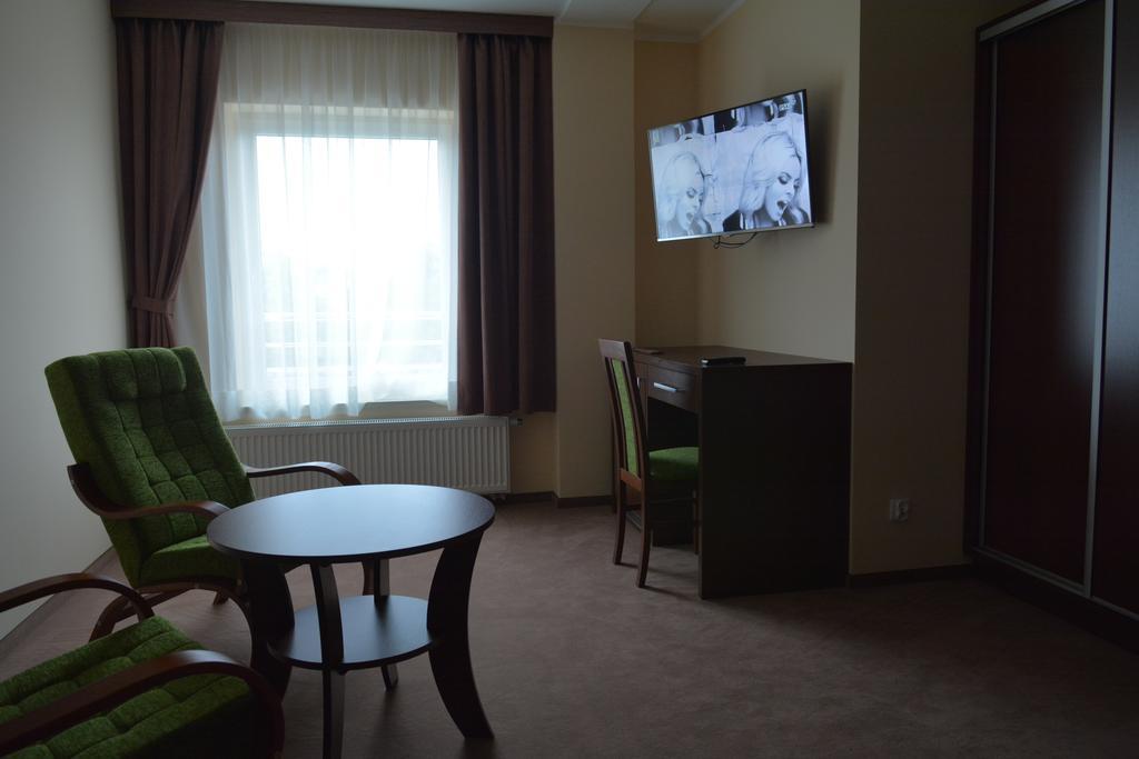 Hotel Gosciniec Pan Tadeusz II Lötzen Zimmer foto