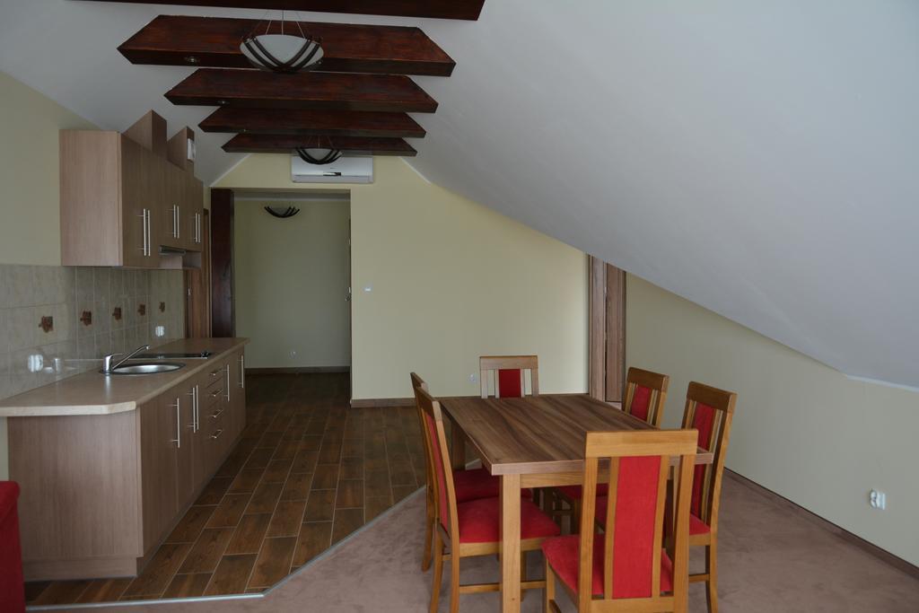 Hotel Gosciniec Pan Tadeusz II Lötzen Zimmer foto
