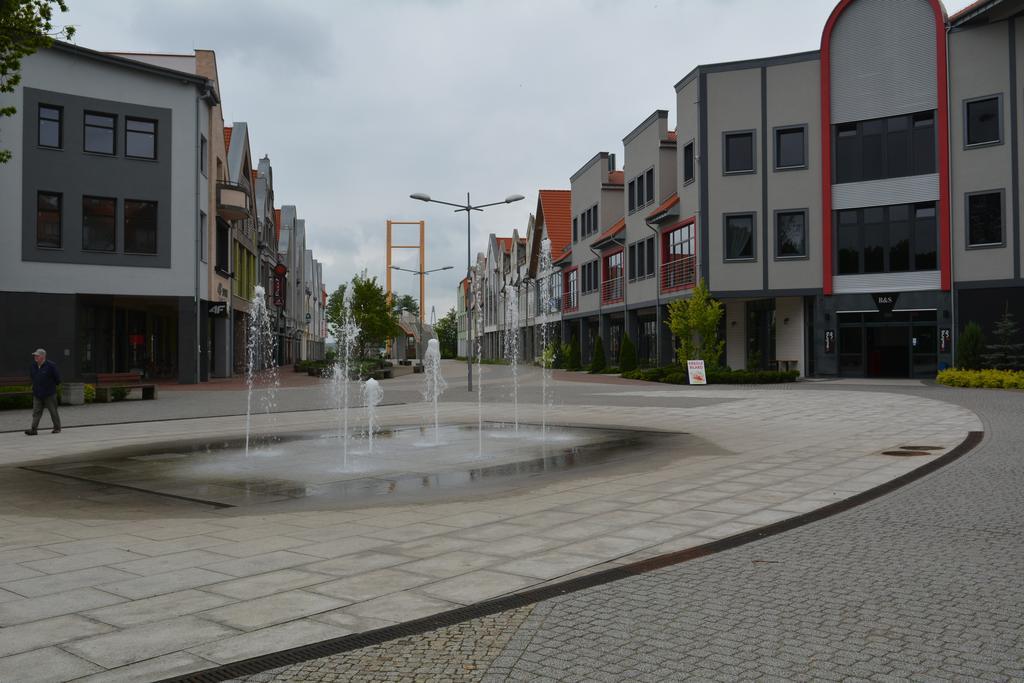 Hotel Gosciniec Pan Tadeusz II Lötzen Exterior foto