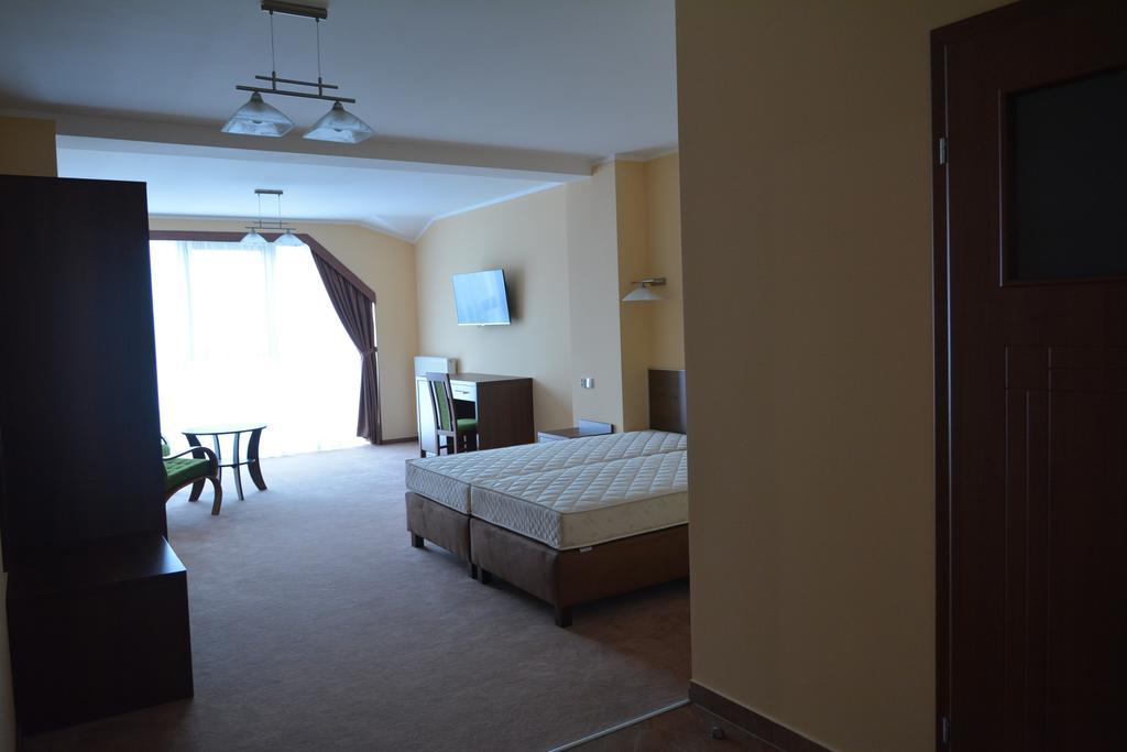 Hotel Gosciniec Pan Tadeusz II Lötzen Zimmer foto