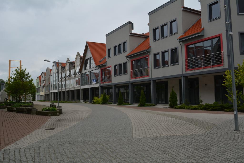 Hotel Gosciniec Pan Tadeusz II Lötzen Exterior foto