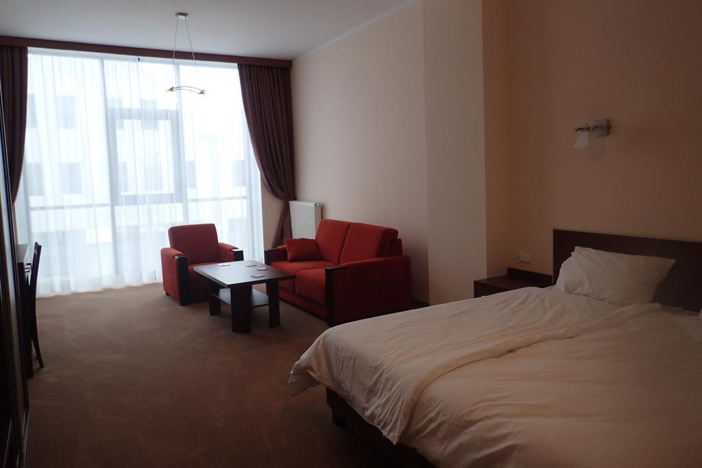 Hotel Gosciniec Pan Tadeusz II Lötzen Exterior foto